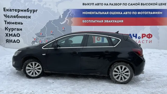 Автомобиль Opel Astra  в разборе