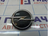Кнопка открывания багажника Opel Astra GTC (J) 13389316