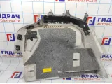 Обшивка багажника правая Opel Astra H 13255724.