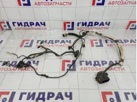 Проводка двери передней правой Opel Astra H 13208889