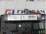 Блок предохранителей Opel Astra (H) 13206751