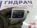 Блок кнопок в рулевое колесо Opel Astra (H) 13234174