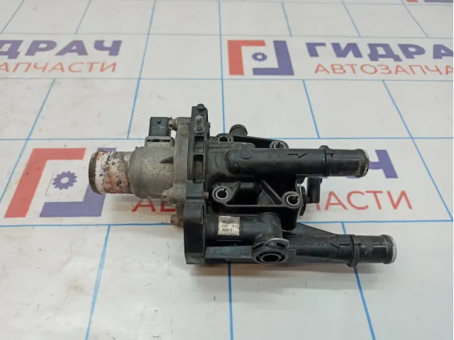 Корпус термостата Opel Astra (J) 25192230. Термостат аналог Luzar.