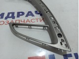 Накладка ручки двери внутренняя передняя правая Opel Astra J 2241001.