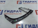 Накладка ручки двери внутренняя передняя правая Opel Astra J 2241001.