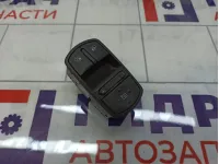 Блок управления стеклоподъемниками Opel Corsa D 13258521