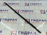 Накладка стекла переднего правого Opel Corsa D 13188939