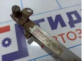 Рейка топливная рампа Opel Corsa D