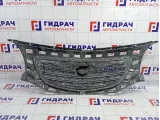 Решетка радиатора Opel Insignia 1320373