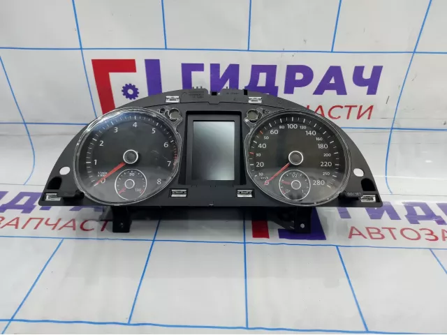 Панель приборов Volkswagen Passat CC 3С8920870