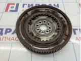 Маховик Volkswagen Passat CC 06J105266S