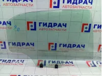 Стекло двери задней правой Peugeot 301 9675012580