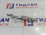 Петля капота левая Peugeot 301 9674797280
