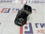 Дефлектор воздушный правый Peugeot 301 96772870ZD