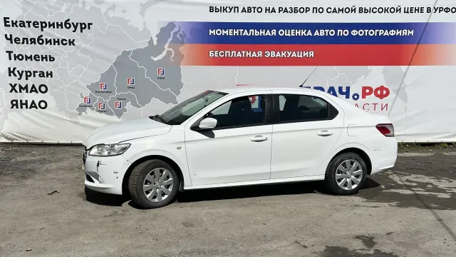 Автомобиль Peugeot 301  в разборе