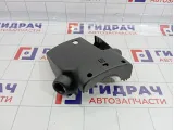 Кожух рулевой колонки нижний Peugeot 308
