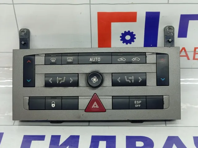 Блок управления климатической установкой Peugeot 407 96573322YW