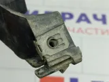 Кронштейн бампера переднего левый Peugeot 407 9644645780