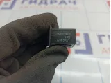 Кнопка обогрева сидений Peugeot 408 96618990XT