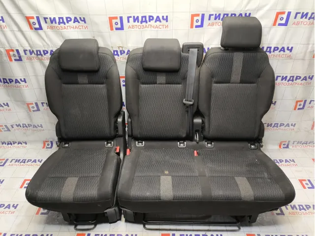 Сиденье третий ряд Peugeot Traveller 