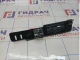 Кронштейн ручки багажника Porsche Cayenne (92A) 95851212900