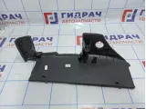 Накладка сиденья декоративная правая Porsche Cayenne (9PA) 7L0881328