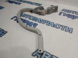 Петля крышки багажника левая Kia Rio 3 792104Y000.