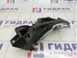 Кронштейн заднего бампера левый Land Rover Range Rover Sport (L320) LR013860