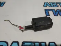 Активатор замка багажника Renault Logan 2 7700712901.