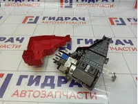 Клемма аккумулятора плюс Renault Arkana 241148233R