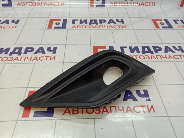 Решетка в бампер левая Renault Arkana 261A39666R