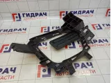 Кронштейн фары противотуманной левой Renault Kaptur 269250618R