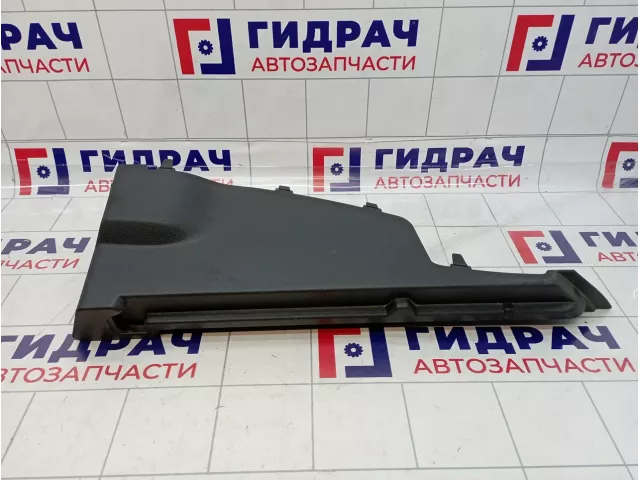 Обшивка багажника правая Renault Kaptur 799119919R