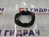 Рамка противотуманной фары правой Renault Duster 269113183R