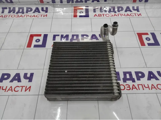 Испаритель кондиционера Renault Duster 272817696R