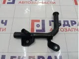 Трубка системы охлаждения Renault Duster 8200408549