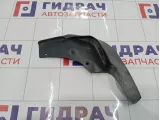 Брызговик передний правый Renault Duster 638505334R