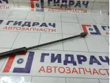 Амортизатор капота Renault Duster 654712943R