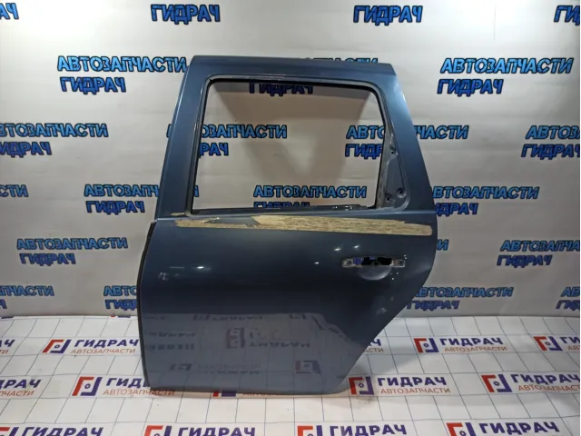 Дверь задняя левая Renault Duster 821014570R