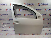 Дверь передняя правая Renault Duster 801006719R