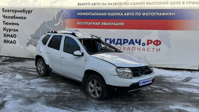 Автомобиль Renault Duster  в разборе