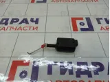 Активатор замка багажника Renault Duster 7700712901