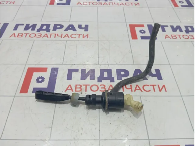 Цилиндр сцепления главный Renault Duster 306100394R