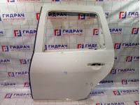 Дверь задняя левая Renault Duster 821014570R