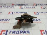Кулак поворотный передний правый Renault Duster 8200881916