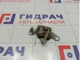 Замок капота Renault Duster 656010017R