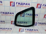 Стекло кузовное глухое правое Renault Duster (HS) 833068568R