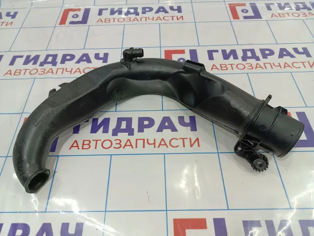 Патрубок интеркулера Renault Duster (HS) 8200645723. Дефект.