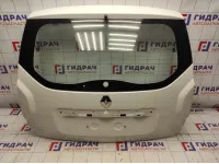 Дверь багажника со стеклом Renault Duster 901005043R.