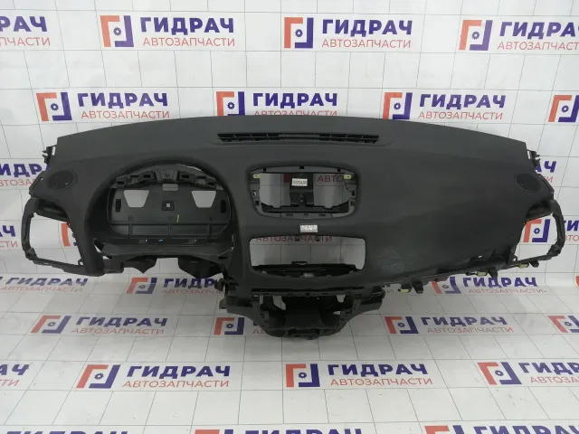 Торпедо Renault Fluence 681005424R